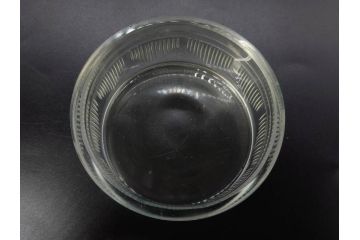 当時物　大正〜昭和初期　プレスガラス　切子　エレガントな雰囲気を醸し出す蓋付きガラス瓶4点セット(ビン、硝子、和ガラス、小物入れ、ジャム入れ、キャニスター、ディスプレイ)(R-082788)