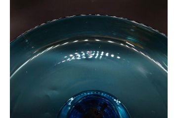 当時物　大正〜昭和初期　吹きガラス　海のような澄んだ青色に惹かれるコンポート(フルーツボウル、果物入れ、デザートディッシュ、タッツア、硝子、和ガラス)(R-082790)