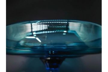 当時物　大正〜昭和初期　吹きガラス　海のような澄んだ青色に惹かれるコンポート(フルーツボウル、果物入れ、デザートディッシュ、タッツア、硝子、和ガラス)(R-082790)