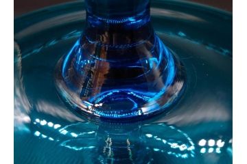 当時物　大正〜昭和初期　吹きガラス　海のような澄んだ青色に惹かれるコンポート(フルーツボウル、果物入れ、デザートディッシュ、タッツア、硝子、和ガラス)(R-082790)