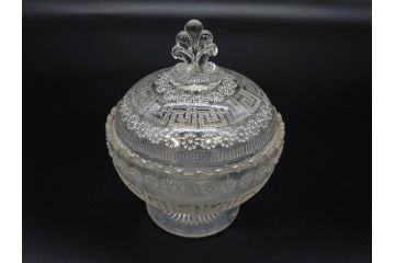 当時物　大正〜昭和初期　プレスガラス　水色　優美な装飾が目を引くキャンディポット2点セット(蓋物、小物入れ、ボンボン入れ、硝子、和ガラス)(R-082792)