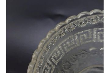 当時物　大正〜昭和初期　プレスガラス　水色　優美な装飾が目を引くキャンディポット2点セット(蓋物、小物入れ、ボンボン入れ、硝子、和ガラス)(R-082792)