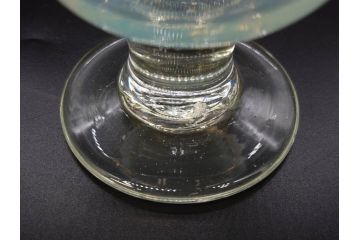 当時物　大正〜昭和初期　棗型(なつめ形)　緑縁　輪花　乳白ぼかし　柔らかく温かみを感じる氷コップ2客セット(吹きガラス、硝子、グラス、和ガラス)(R-082793)