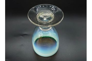 当時物　大正〜昭和初期　棗型(なつめ形)　緑縁　輪花　乳白ぼかし　柔らかく温かみを感じる氷コップ2客セット(吹きガラス、硝子、グラス、和ガラス)(R-082793)