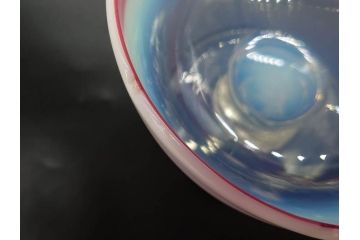 当時物　大正〜昭和初期　椀型　乳白ぼかし　乳白水玉　輪花　赤縁　柔らかい雰囲気を醸し出す氷コップ2点セット(吹きガラス、硝子、グラス、和ガラス)(R-082795)