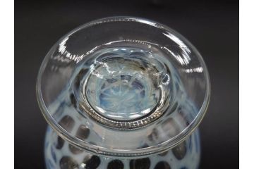 当時物　大正〜昭和初期　椀型　乳白ぼかし　乳白水玉　輪花　赤縁　柔らかい雰囲気を醸し出す氷コップ2点セット(吹きガラス、硝子、グラス、和ガラス)(R-082795)