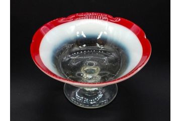 当時物　大正〜昭和初期　乳白ぼかし　赤縁　青縁　輪花　鮮やかな縁の色合いが印象的な氷コップ2点セット(グラス、水色、吹きガラス、硝子、和ガラス)(R-082796)