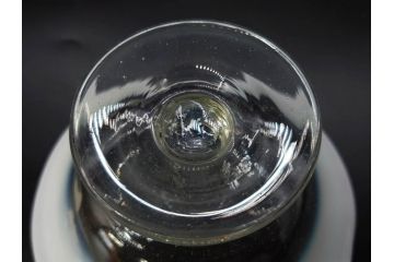 当時物　大正〜昭和初期　乳白ぼかし　赤縁　青縁　輪花　鮮やかな縁の色合いが印象的な氷コップ2点セット(グラス、水色、吹きガラス、硝子、和ガラス)(R-082796)