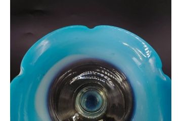 当時物　大正〜昭和初期　乳白ぼかし　赤縁　青縁　輪花　鮮やかな縁の色合いが印象的な氷コップ2点セット(グラス、水色、吹きガラス、硝子、和ガラス)(R-082796)