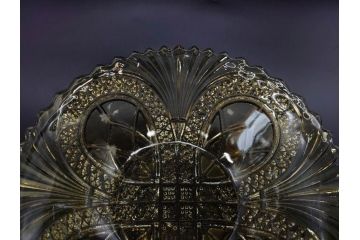当時物　大正〜昭和初期　プレスガラス　鮮やかな色合いに細やかな装飾が映えるボウル4点セット(深皿、深鉢、ガラス鉢、硝子、和ガラス)(R-082798)