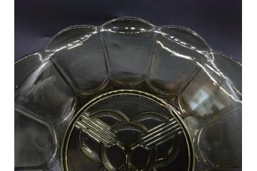当時物　大正〜昭和初期　プレスガラス　鮮やかな色合いに細やかな装飾が映えるボウル4点セット(深皿、深鉢、ガラス鉢、硝子、和ガラス)(R-082798)