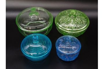 当時物　昭和初期　ウランガラス　プレスガラス　蓋物　お部屋を上品に演出するキャンディポット4点セット(ボンボニエール、硝子、菓子瓶、小物入れ)(R-082800)