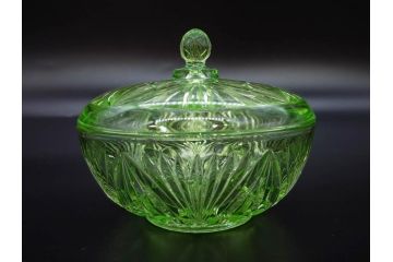 当時物　昭和初期　ウランガラス　プレスガラス　蓋物　お部屋を上品に演出するキャンディポット4点セット(ボンボニエール、硝子、菓子瓶、小物入れ)(R-082800)