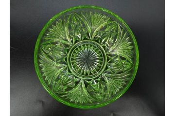 当時物　昭和初期　ウランガラス　プレスガラス　蓋物　お部屋を上品に演出するキャンディポット4点セット(ボンボニエール、硝子、菓子瓶、小物入れ)(R-082800)