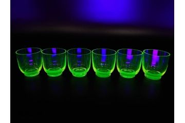 大正〜昭和初期　当時物　ウランガラス　独特な色味が魅力のグラス6客セット(コップ、硝子、和ガラス)(R-082802)