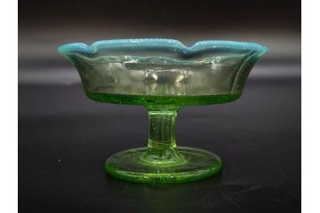 大正〜昭和初期　当時物　プレスガラス　青縁　輪花　アイスクリームコップ　涼しげな佇まいの氷コップ3点セット(水色、グラス、硝子、和ガラス)(R-082803)
