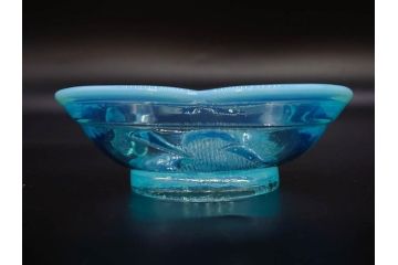 大正〜昭和初期　当時物　プレスガラス　青縁　輪花　アイスクリームコップ　涼しげな佇まいの氷コップ3点セット(水色、グラス、硝子、和ガラス)(R-082803)