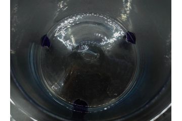 大正〜昭和初期　当時物　フリル　青縁　吹きガラス　縁のデザインが可愛らしい金魚鉢(硝子、和ガラス、脚付き)(R-082804)