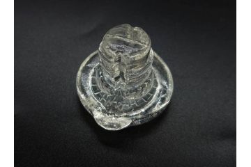 昭和初期　プレスガラス　エンボス入り　緑色　エレガントな雰囲気の醤油差し4点セット(薬瓶、醤油瓶、しょうゆ差し、桜、ソース、ガラス、硝子、和ガラス)(R-082806)