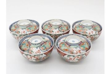 上手物　江戸期　古伊万里　色絵　約12cm　3.7寸　食卓を艶やかに彩る蓋付き茶碗5客セット(松竹梅、金彩、風景、花、器、どんぶり、蓋茶碗、和食器、三寸七分)(R-082823)