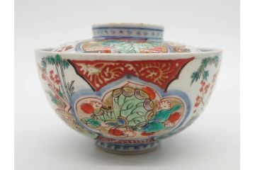 上手物　江戸期　古伊万里　色絵　約12cm　3.7寸　食卓を艶やかに彩る蓋付き茶碗5客セット(松竹梅、金彩、風景、花、器、どんぶり、蓋茶碗、和食器、三寸七分)(R-082823)