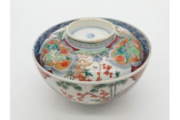 上手物　江戸期　古伊万里　色絵　約12cm　3.7寸　食卓を艶やかに彩る蓋付き茶碗5客セット(松竹梅、金彩、風景、花、器、どんぶり、蓋茶碗、和食器、三寸七分)(R-082823)