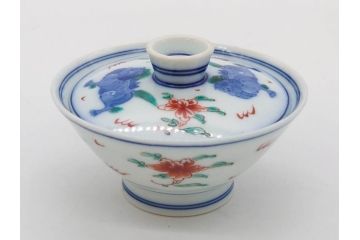 有田焼　伊万里　染錦　獅子　宝珠　約9cm　2.9寸　匠の美技を感じる蓋付き茶碗5客セット(珍味入れ、器、どんぶり、和食器、二寸九分)(R-082824)