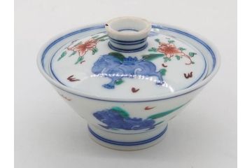 有田焼　伊万里　染錦　獅子　宝珠　約9cm　2.9寸　匠の美技を感じる蓋付き茶碗5客セット(珍味入れ、器、どんぶり、和食器、二寸九分)(R-082824)