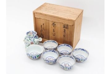 大明萬暦年製　五彩　唐人　寛ぎの時間を演出する煎茶器セット(急須、湯冷まし、煎茶碗、湯呑み、湯のみ、竹林、賢人、竜、龍、金彩、茶道具、共箱付)(R-082825)