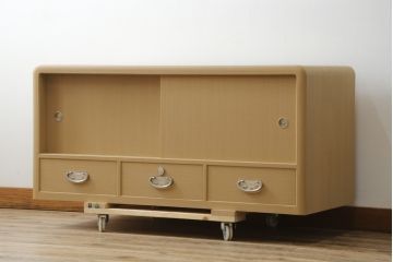 中古　美品　光彦刻　品のある金具が魅力的な加茂総桐箪笥・上段(総桐たんす、四方丸、大丸、収納箪笥、和タンス、収納棚、戸棚、ローボード、テレビ台、テレビボード)(R-082827)