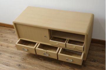 中古　美品　光彦刻　品のある金具が魅力的な加茂総桐箪笥・上段(総桐たんす、四方丸、大丸、収納箪笥、和タンス、収納棚、戸棚、ローボード、テレビ台、テレビボード)(R-082827)