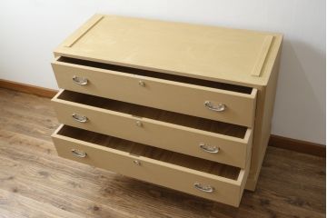 中古　美品　光彦刻　品のある金具が魅力的な加茂総桐箪笥・下段(総桐たんす、四方丸、大丸、収納箪笥、和タンス、引き出し、ローボード、サイドチェスト、テレビ台、テレビボード)(R-082829)