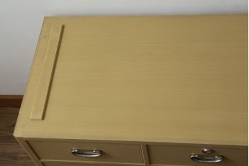 中古　美品　光彦刻　上品な雰囲気の金具が魅力的な加茂総桐箪笥・中段(総桐たんす、四方丸、大丸、収納箪笥、和タンス、引き出し、ローボード、ローチェスト、テレビ台、テレビボード)(R-082832)