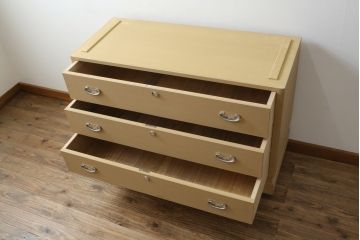 中古　美品　光彦刻　上品な雰囲気の金具が魅力的な加茂総桐箪笥・下段(総桐たんす、四方丸、大丸、収納箪笥、和タンス、引き出し、サイドチェスト、ローボード、テレビ台、テレビボード)(R-082833)