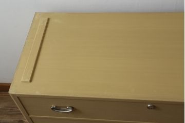 中古　美品　光彦刻　上品な雰囲気の金具が魅力的な加茂総桐箪笥・下段(総桐たんす、四方丸、大丸、収納箪笥、和タンス、引き出し、サイドチェスト、ローボード、テレビ台、テレビボード)(R-082833)