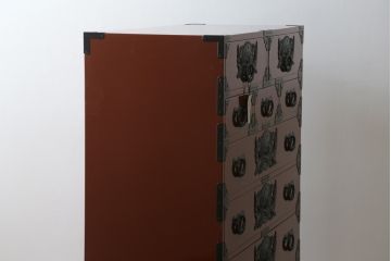 中古　超美品　仙台民芸箪笥(仙台箪笥)　欅産業　漆塗りの朱色に黒々とした金具が映える衣装箪笥(整理箪笥、和タンス、収納箪笥、民芸箪笥、引き出し、チェスト)(定価約110万円)(R-082835)