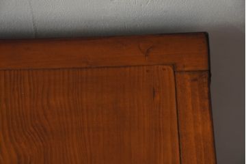 中古　存在感のある佇まいが魅力的なアンティーク調の時代箪笥サイドボード(収納棚、戸棚、収納箪笥、整理箪笥、サイドキャビネット、引き出し)(R-082836)