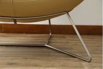 中古　美品　BoConcept(ボーコンセプト)　SQUILLA(スキラ)　合皮　インテリアのアクセントになるラウンジチェア(1Pソファ、一人掛け、1人掛け、椅子、イス、北欧)(R-082840)