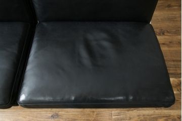 デンマークビンテージ　希少モデル!!　モビリア(mobilia)取り扱い　BO-EX社製　BO-562　デンマーク出身デザイナーヨルゲン・カストホルムデザインのモダンなデザインがかっこいい2人掛けソファ(2人掛け、二人掛けソファ、ヴィンテージ、応接セット、北欧)(R-082841)