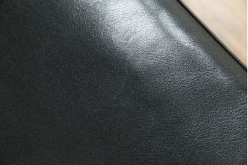 デンマークビンテージ　希少モデル!!　モビリア(mobilia)取り扱い　BO-EX社製　BO-562　デンマーク出身デザイナーヨルゲン・カストホルムデザインのモダンなデザインがかっこいい2人掛けソファ(2人掛け、二人掛けソファ、ヴィンテージ、応接セット、北欧)(R-082841)