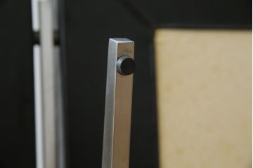デンマークビンテージ　希少モデル!!　モビリア(mobilia)取り扱い　BO-EX社製　BO-562　デンマーク出身デザイナーヨルゲン・カストホルムデザインのモダンなデザインがかっこいい2人掛けソファ(2人掛け、二人掛けソファ、ヴィンテージ、応接セット、北欧)(R-082841)