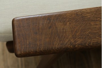 デンマークビンテージ　GETAMA(ゲタマ)　Hans J Wegner(ハンス・J・ウェグナー)　GE290A　オーク材　くつろぎの空間を演出するイージーチェア　(R-082844)