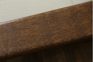 デンマークビンテージ　GETAMA(ゲタマ)　Hans J Wegner(ハンス・J・ウェグナー)　GE290A　オーク材　くつろぎの空間を演出するイージーチェア　(R-082844)