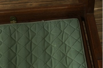 デンマークビンテージ　GETAMA(ゲタマ)　Hans J Wegner(ハンス・J・ウェグナー)　GE290A　オーク材　くつろぎの空間を演出するイージーチェア　(R-082844)