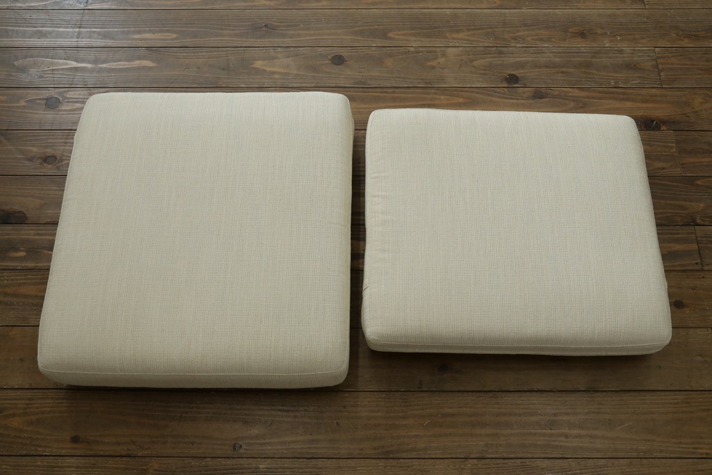 デンマークビンテージ　GETAMA(ゲタマ)　Hans J Wegner(ハンス・J・ウェグナー)　GE290A　オーク材　くつろぎの空間を演出するイージーチェア　(R-082844)