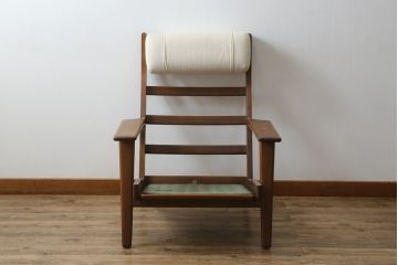 デンマークビンテージ　GETAMA(ゲタマ)　Hans J Wegner(ハンス・J・ウェグナー)　GE290A　オーク材　くつろぎの空間を演出するイージーチェア(椅子、イス、アームチェア、1P、一人掛け、1人掛けソファ、ヴィンテージ、北欧)(R-082844)