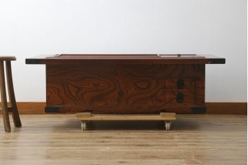 中古　美品!!　岩谷堂箪笥　菊幸　欅(ケヤキ)材　漆塗り　美しく迫力のある杢目が魅力的な長火鉢(木製火鉢、囲炉裏テーブル、ローテーブル、センターテーブル、リビングテーブル、座卓)(R-082845)