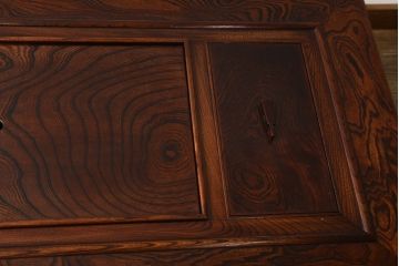 中古　美品!!　岩谷堂箪笥　菊幸　欅(ケヤキ)材　漆塗り　美しく迫力のある杢目が魅力的な長火鉢(木製火鉢、囲炉裏テーブル、ローテーブル、センターテーブル、リビングテーブル、座卓)(R-082845)