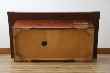 中古　美品!!　岩谷堂箪笥　菊幸　欅(ケヤキ)材　漆塗り　美しく迫力のある杢目が魅力的な長火鉢(木製火鉢、囲炉裏テーブル、ローテーブル、センターテーブル、リビングテーブル、座卓)(R-082845)