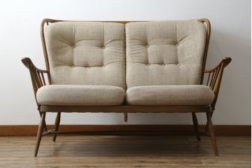 イギリスビンテージ　ERCOL(アーコール)　エバーグリーン　曲げ木のフレームが目を惹くハイバック2人掛けソファ(アームソファ、ラブソファ、二人掛け、ヴィンテージ、英国)(定価約72万円)(R-082849)